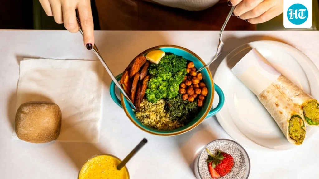 16-hour fasting or eating less: Which is better for fat loss? Dietitian answers 10 burning questions in HT Health Talk