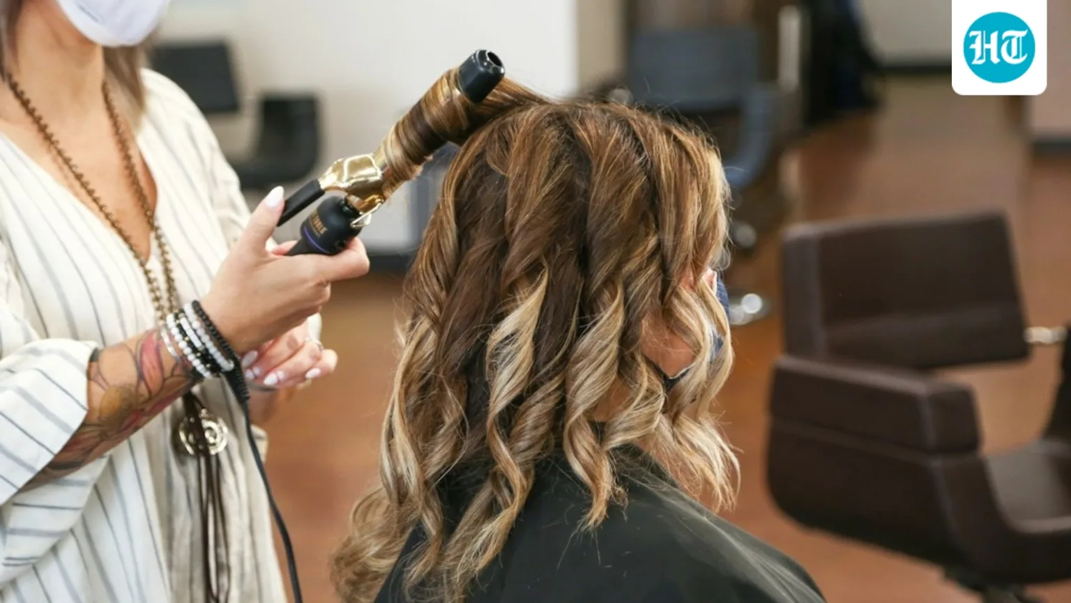 Why can’t you recreate that salon blowout at home? Celebrity hairstylist Yianni Tsapatori reveals what you’re missing