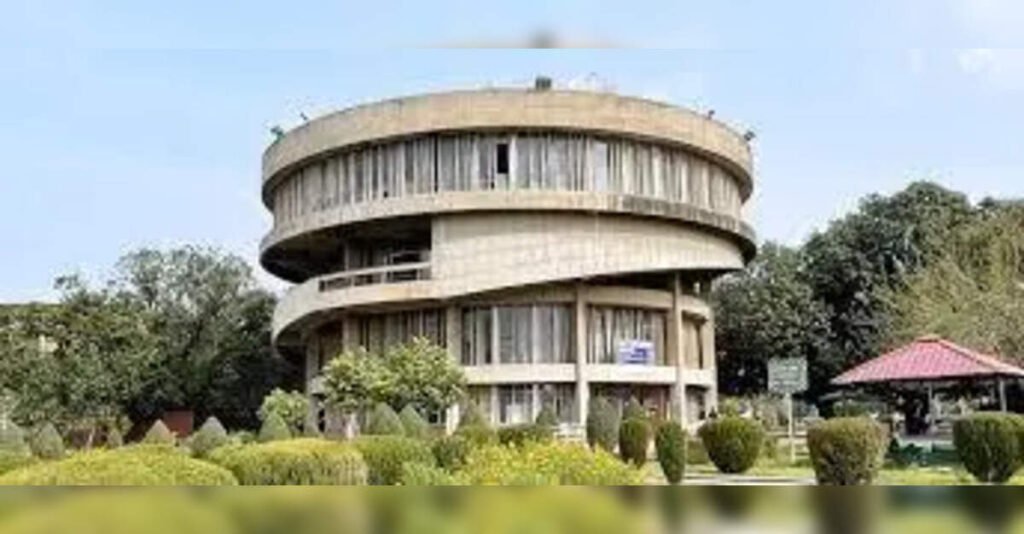 PU cautions students against unverified information after Chitkara, LPU unrest, ETEducation
