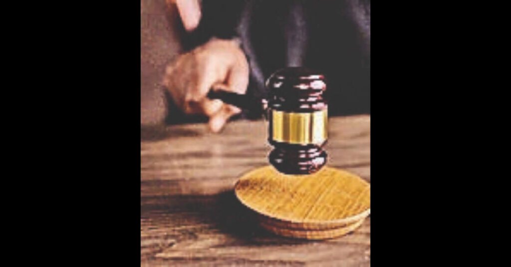 HC issues warrant against principal secy in contempt case, ETEducation