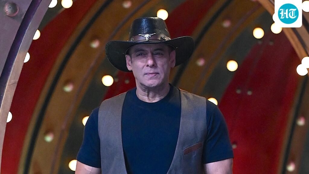 After calling Salman Khan ‘hypocritical idiot’, Sofia Hayat says he has not evolved like Amitabh Bachchan