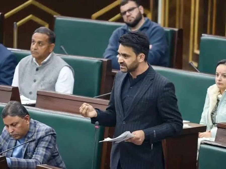 Highway restrictions trigger fresh debate