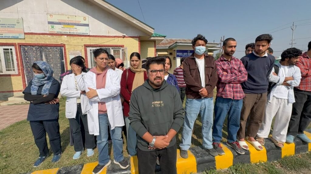 AIMSA, J&K Medical Interns Resume Strike; Candle Marches Tonight
