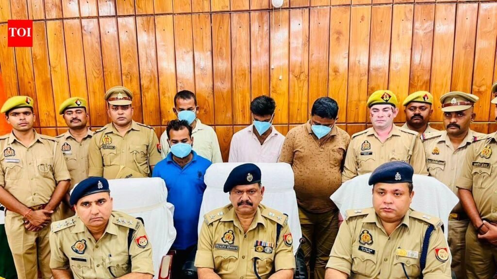 Four held for posing as UP Police, extorting money in Bahraich | Lucknow News