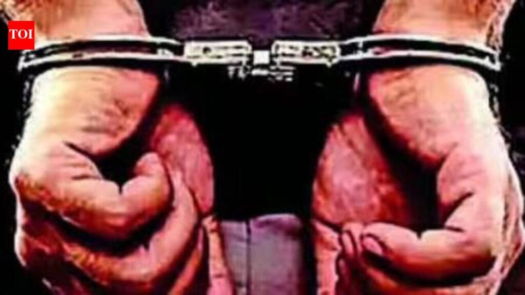 Man arrested for threatening to PM, CM in viral video | Kanpur News