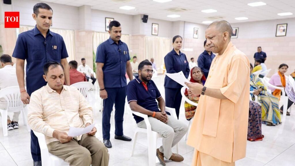 Officials to face action if complainats not resolved: CM | Lucknow News