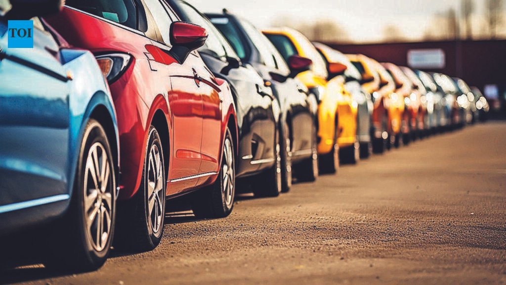 Auto retail surges 32% in record Sept, but GST-distorted base clouds growth outlook | Chennai News