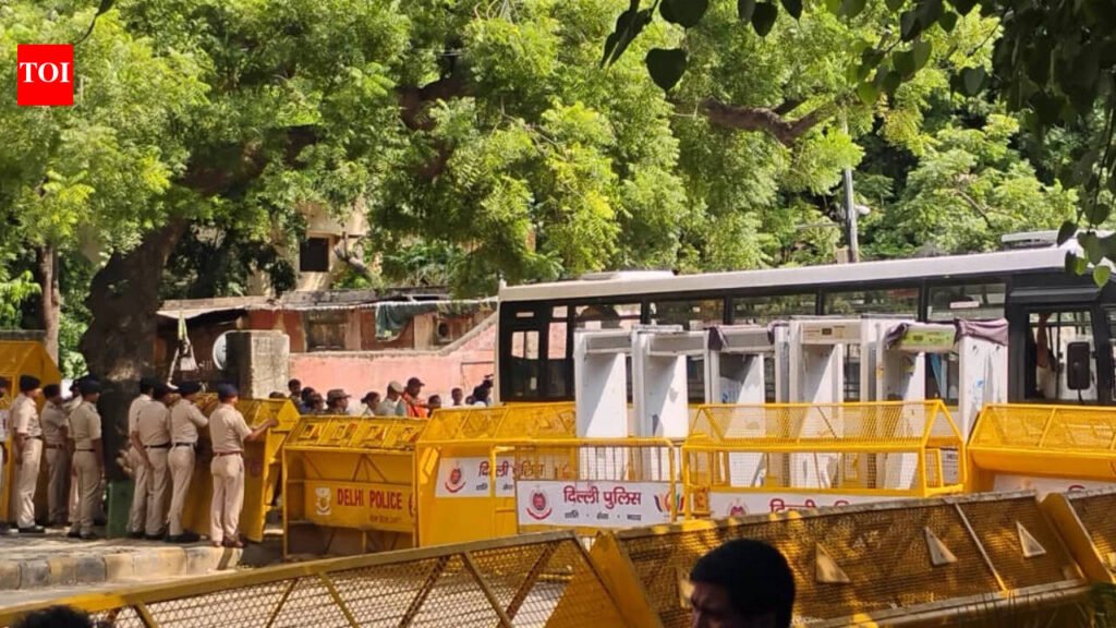 ‘Protestors being assaulted even journalists not spared’: 5 Left student organisations unite for Oct 10 Delhi stir | Delhi News