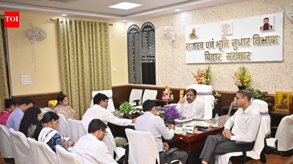 Prepare 15-day action plan to accelerate land survey: Minister | Patna News