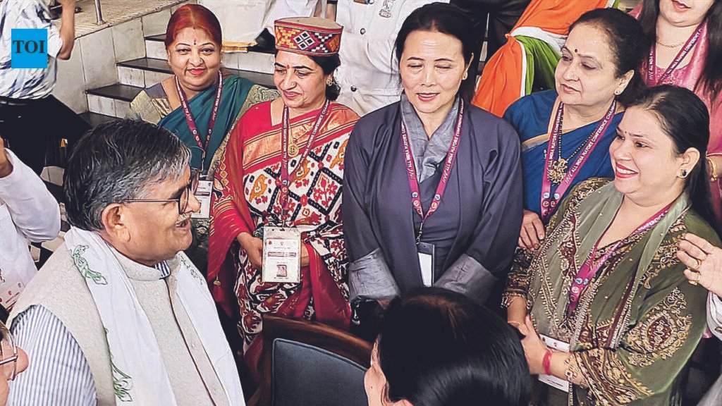5-year term, greater powers: Mayors speak in one voice | Chandigarh News