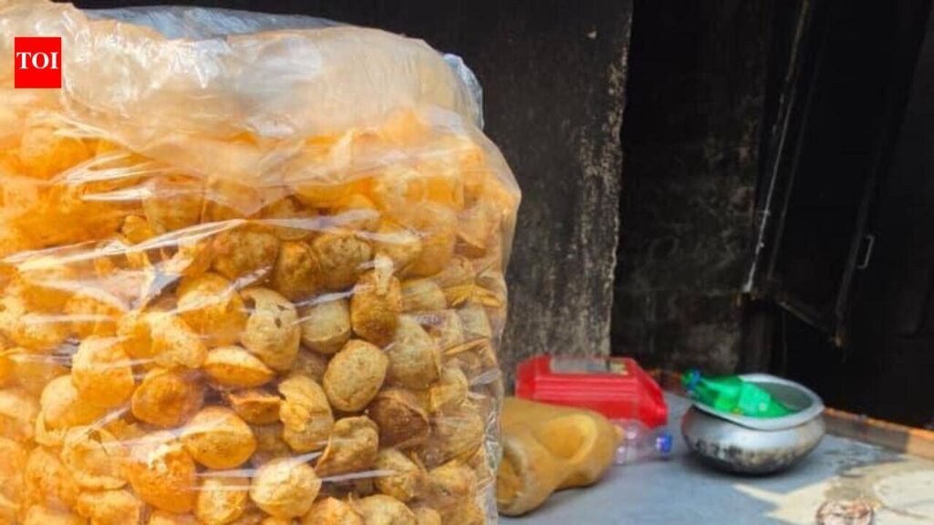 Pani puri found stored in latrine during BMC raid | Bhubaneswar News