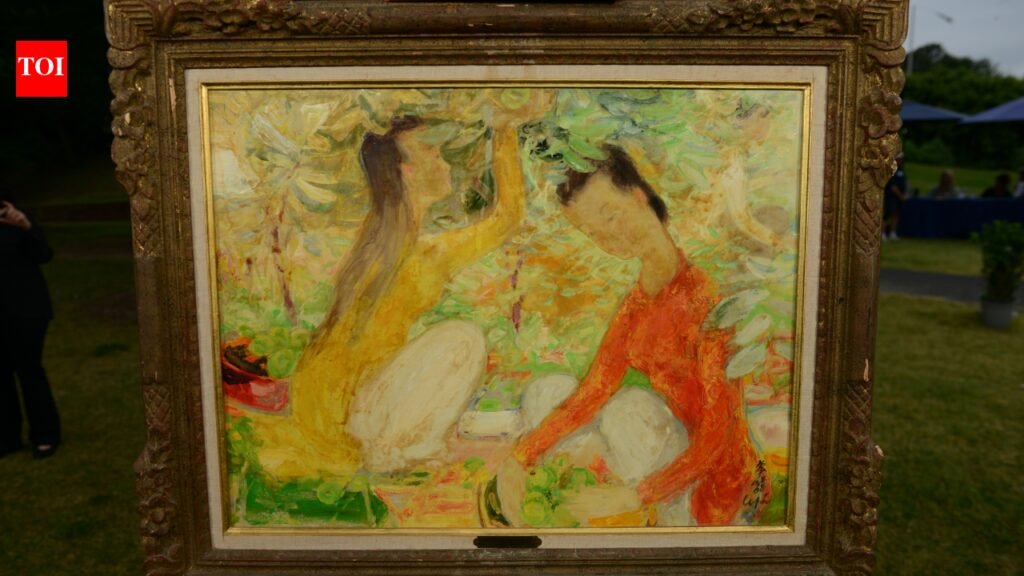 During the pandemic, a US hospital worker paid $15.99 for a Goodwill painting and hung it above her bed; Antiques Roadshow later identified it as a Le Pho worth $60,000-$80,000 at auction