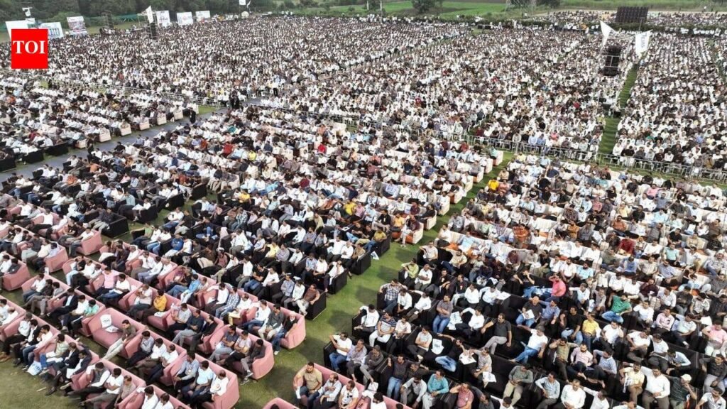 We want to implement labour codes in toto: Unit owners | Surat News