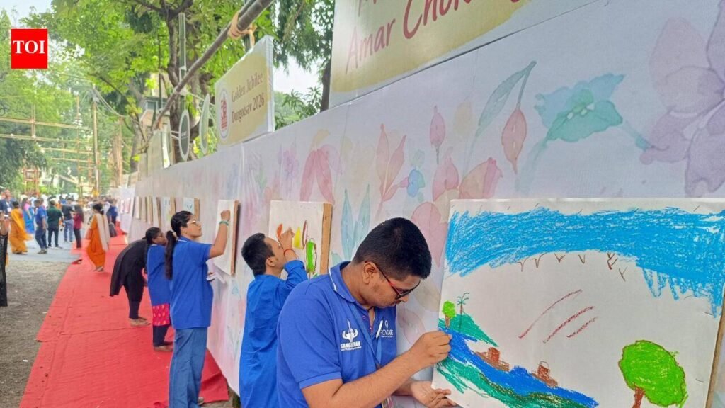 From inclusive wall art to epic tales, Salt Lake pujas give golden jubilee celebrations a creative twist | Kolkata News