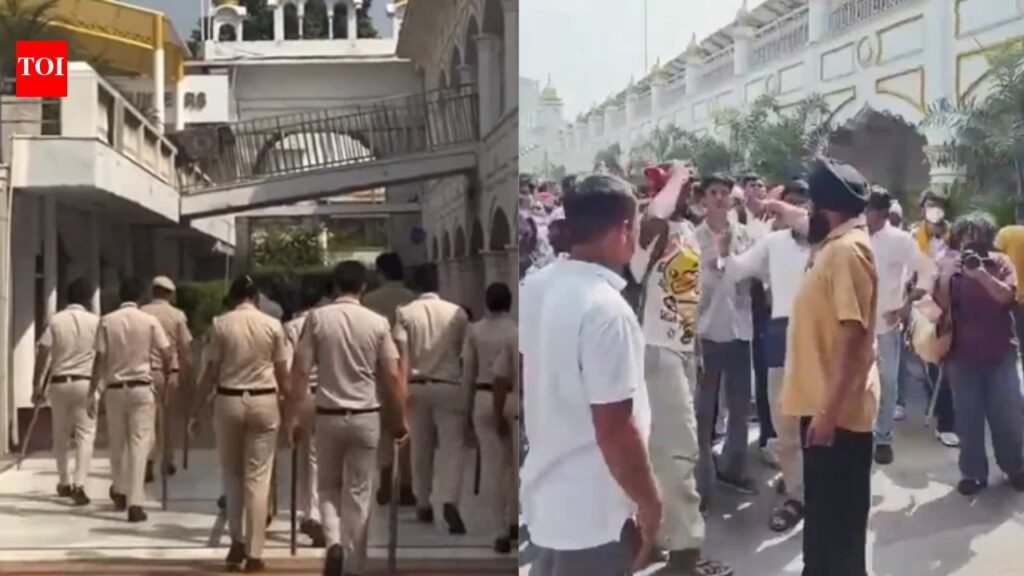Some take refuge in gurdwara, detained | Delhi News