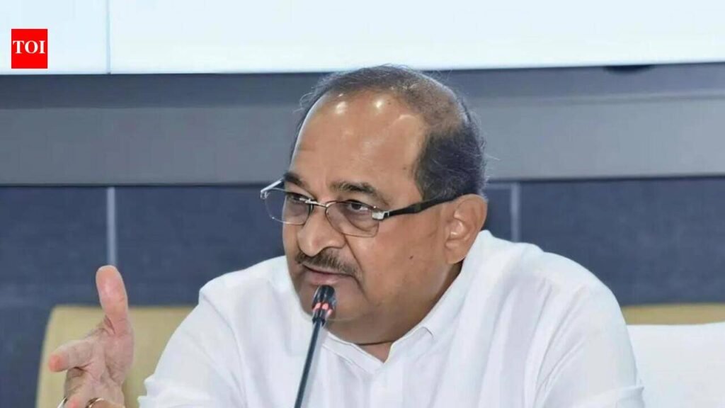 Maratha Kranti Morcha demands resignation of Vikhe Patil from sub-committee post over delays | Pune News