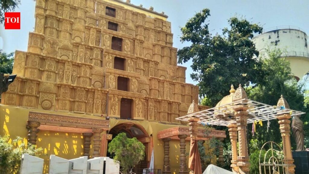 God’s own pandal: Padmanabhaswamy grandeur comes to Prayagraj this Durga Puja | Prayagraj News