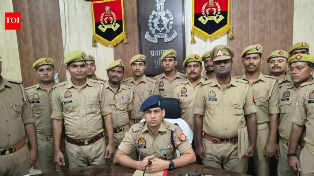 Pratapgarh police recover, return 147 mobiles | Prayagraj News