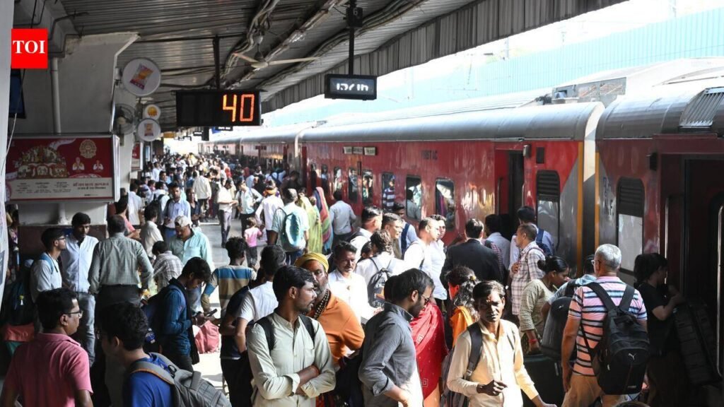 ECR beefs up security at 300 locations with focus on passenger safety | Patna News