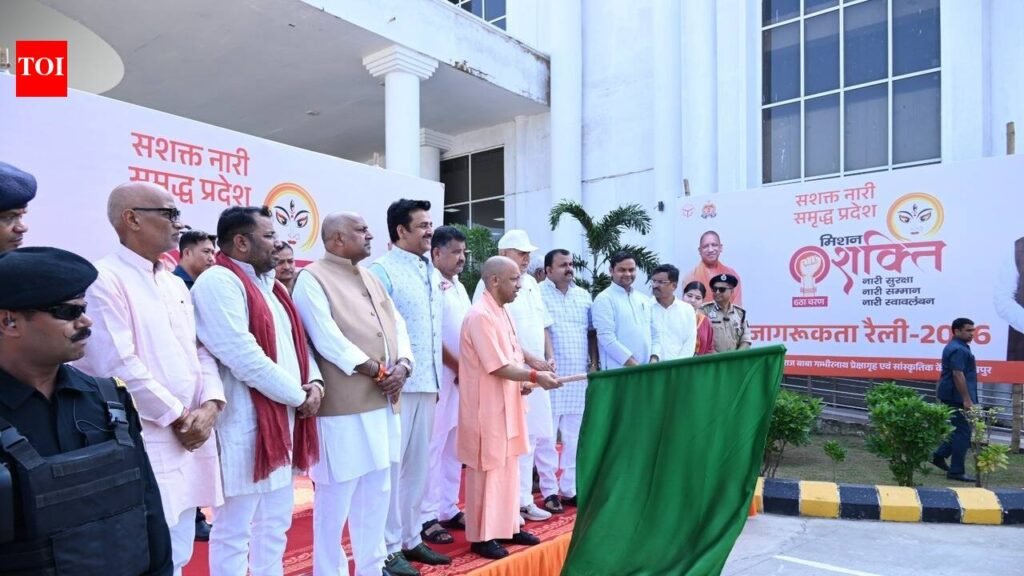 Yogi flags off Mission Shakti awareness rally in Gorakhpur | Varanasi News