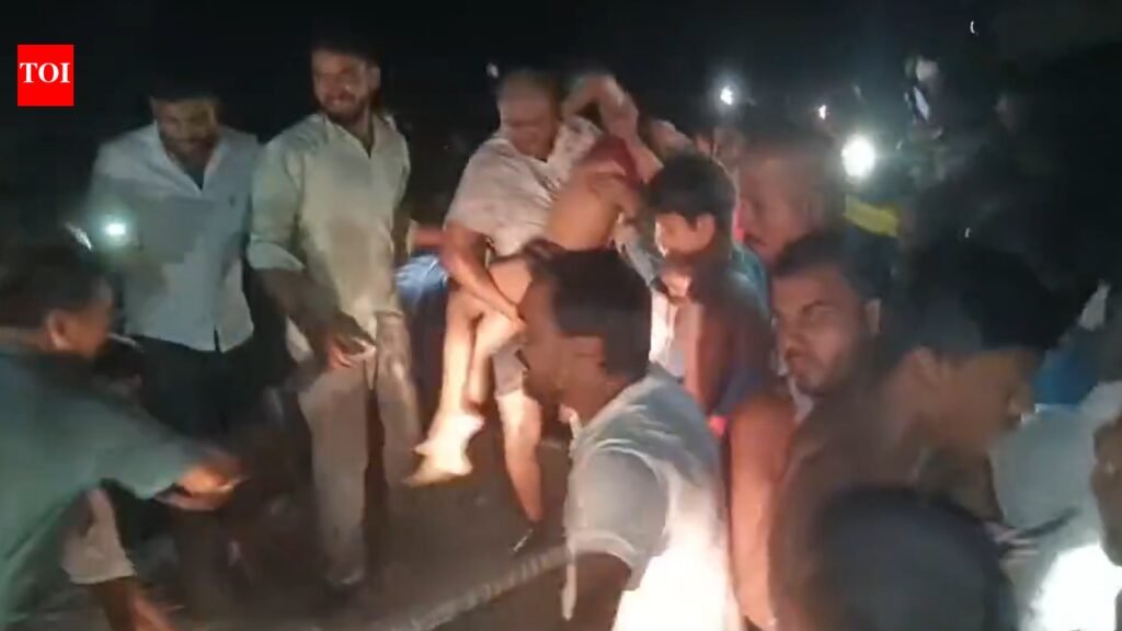 At least 10 dead after boat capsizes in Bihar’s Vaishali | Patna News