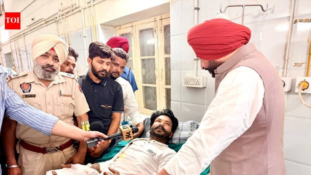 Mansa shooting: Bittu visits hospital to enquire about injured, says he was ‘detained’ | Chandigarh News