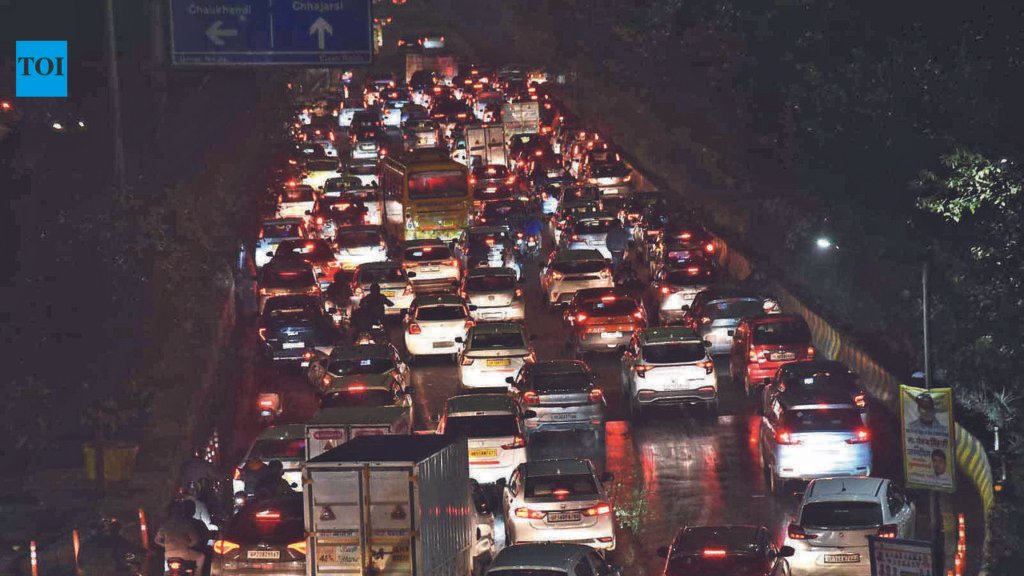 Six-lane Parthala underpass to ease snarls on FNG road | Noida News