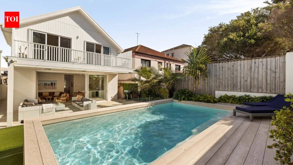 In 2015, a North Bondi beach house sold for A$4 million; 11 years later, it fetched A$17.4 million; records now reveal Nando’s billionaire owner Richard Enthoven as the mystery buyer