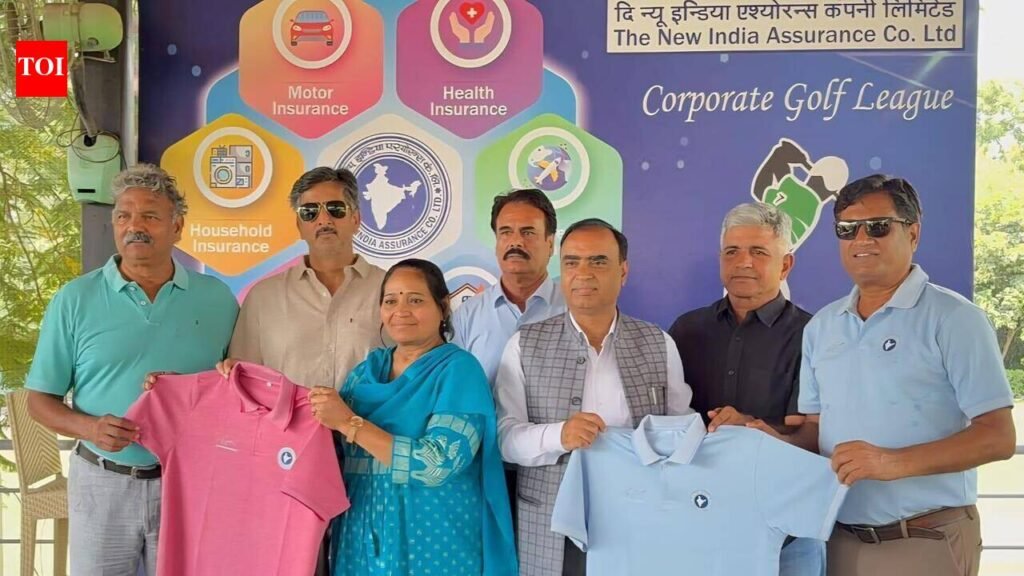 Unveiling of The New India Assurance team’s T-shirt for Corporate Golf League in Jaipur | Jaipur News