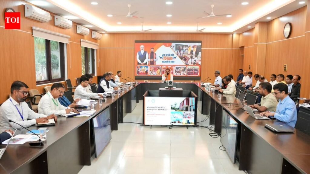 Focus on affordable medical edu, quality healthcare: CM | Patna News