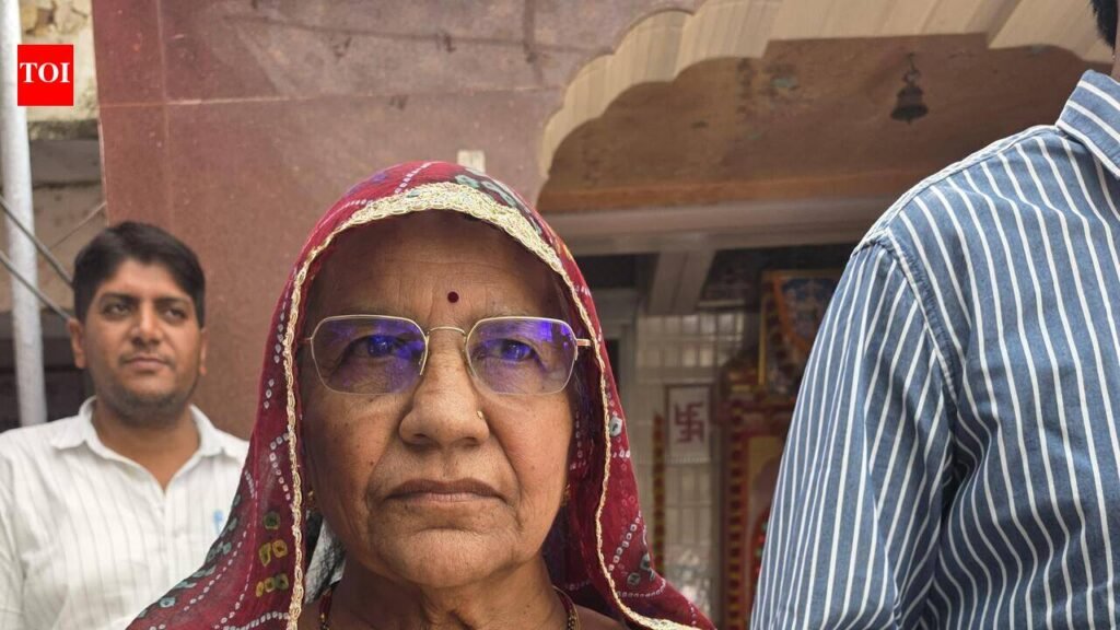 Four members of Kharra family enter fray in Sikar local polls | Jaipur News