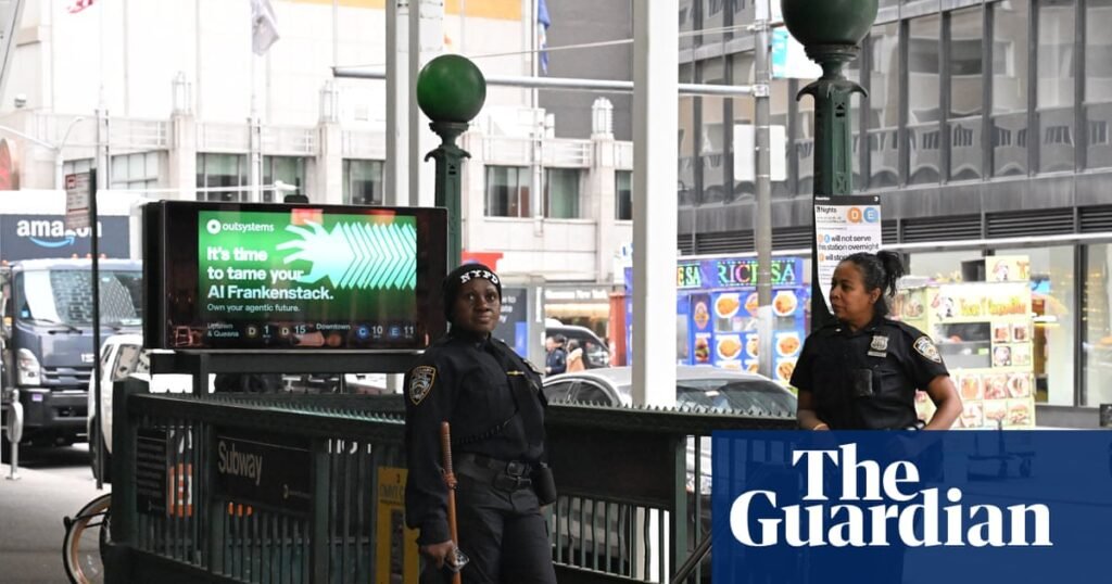 New York City police seek suspect in fatal subway station shooting | New York