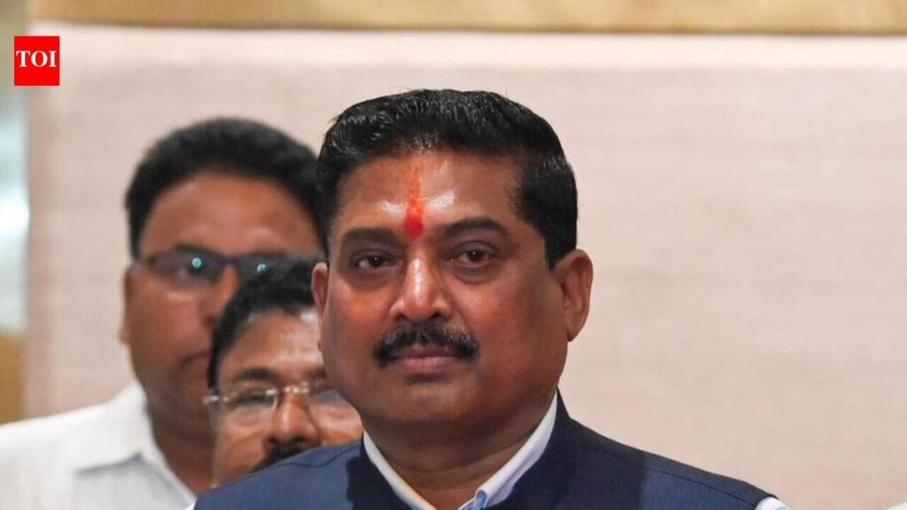 Grads’ Poll: Mahayuti Manifesto Focuses On Edu And Job Opportunities In Vidarbha | Nagpur News