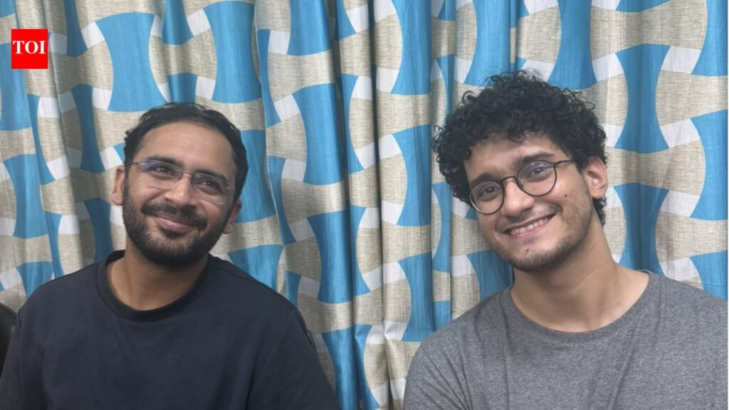 Watch: ‘Inquilab Zindabad’, CJP leaders Saurav Das & Ashutosh Ranka come out of Tihar Jail | India News