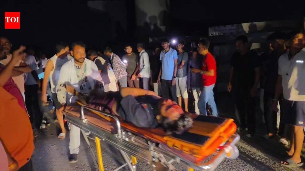 Four plunge off rail overbridge after motorcycle hits parapet, three dead | Surat News