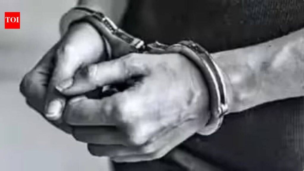 Man held with country-made pistol, live cartridge in Maharashtra’s Nanded | Mumbai News