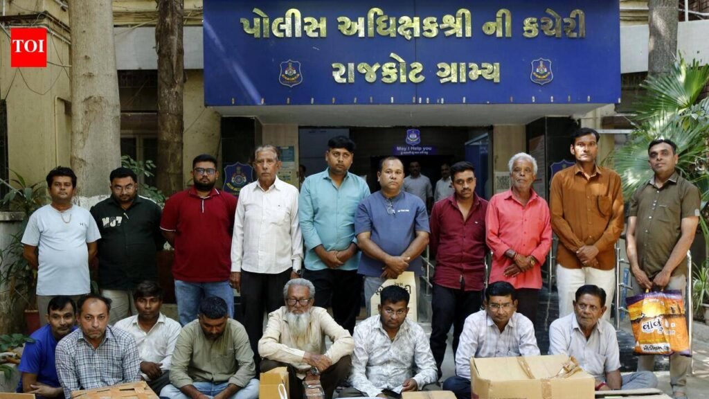 17 quacks arrested, most not even graduates | Rajkot News