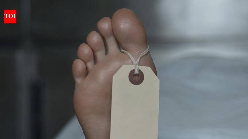 Scolded by mother, 13-year-old jumps to death from 21st-floor flat | Noida News