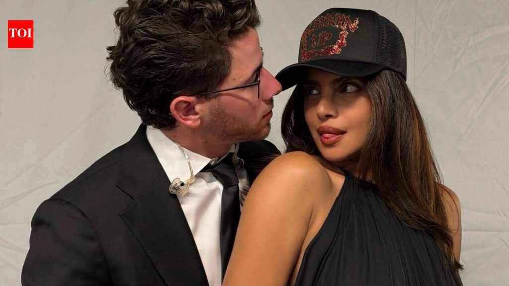 Priyanka Chopra and Nick Jonas pose for loved-up picture together; couple share an intimate moment backstage at ‘Burning Up’ tour |