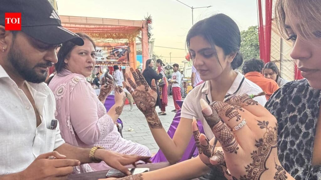City gets its Karva Chauth hues | Ludhiana News