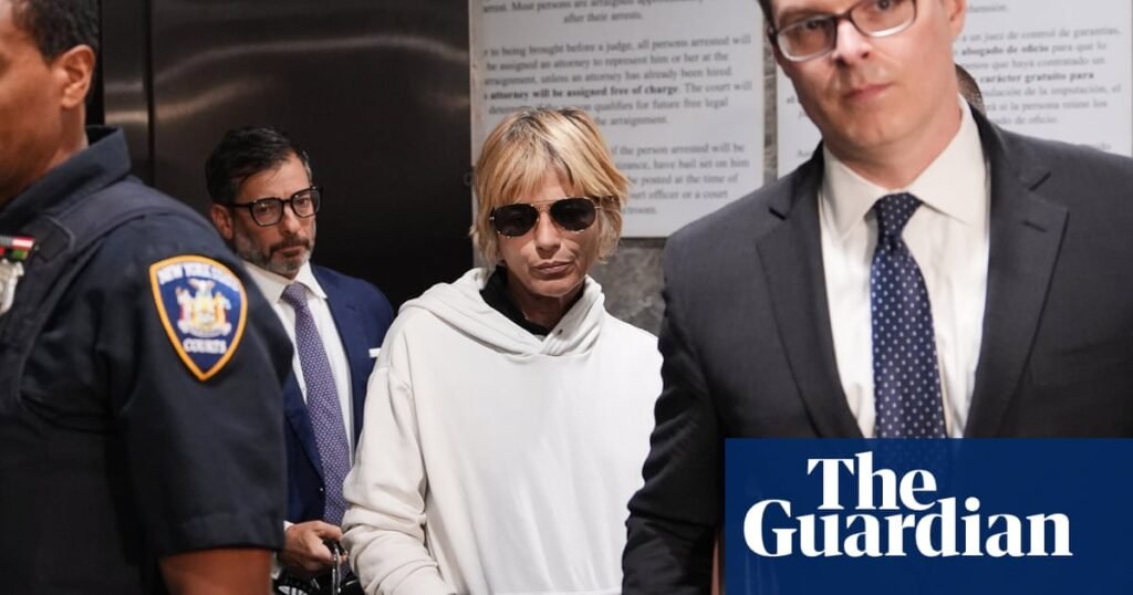 Selma Blair ‘did not intend to harm anyone’ during airplane incident, representatives say | Selma Blair