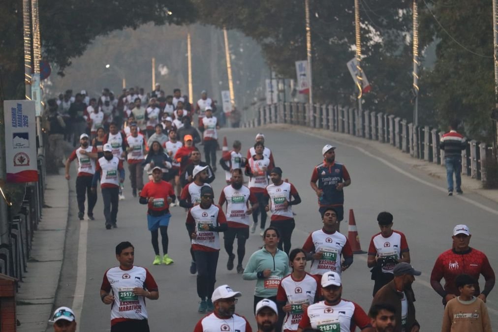 Srinagar hits the run button as Kashmir Marathon kicks off