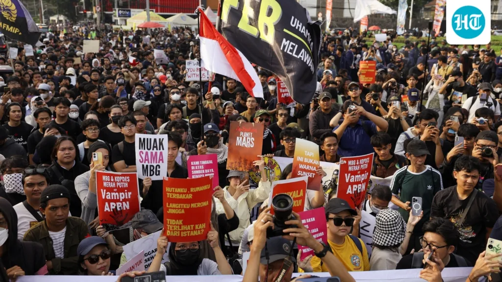 Rising living costs, forest fires: Indonesia sees mass protest as students take to the streets