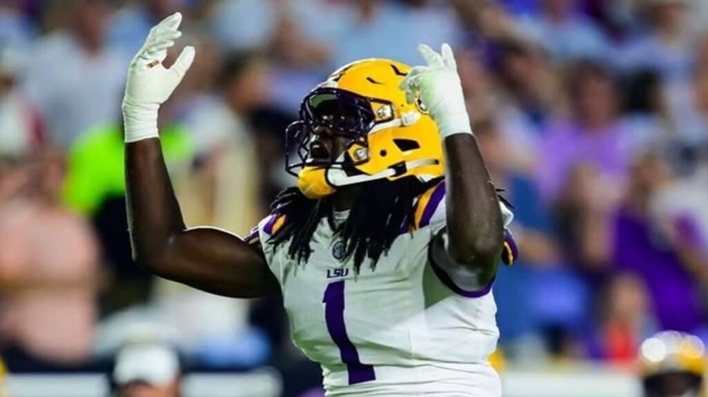Princewill Umanmielen suffers injury scare vs Mississippi State as LSU linebacker exits in first quarter