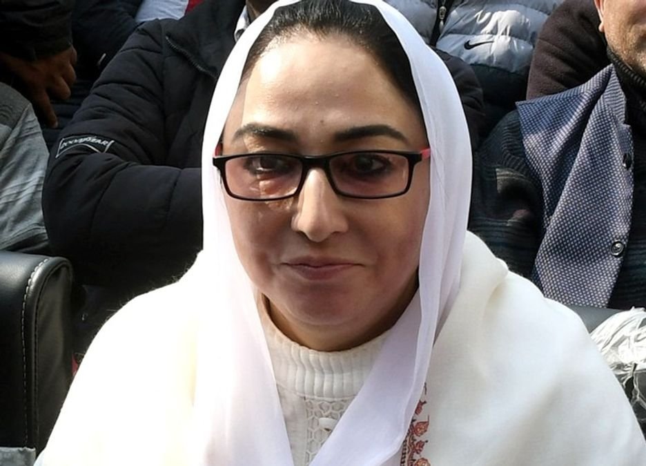 “Who Are Politicians to Decide?” Darakhshan Andrabi Hits Back at Tanvir Sadiq Over Friday Sermon Row
