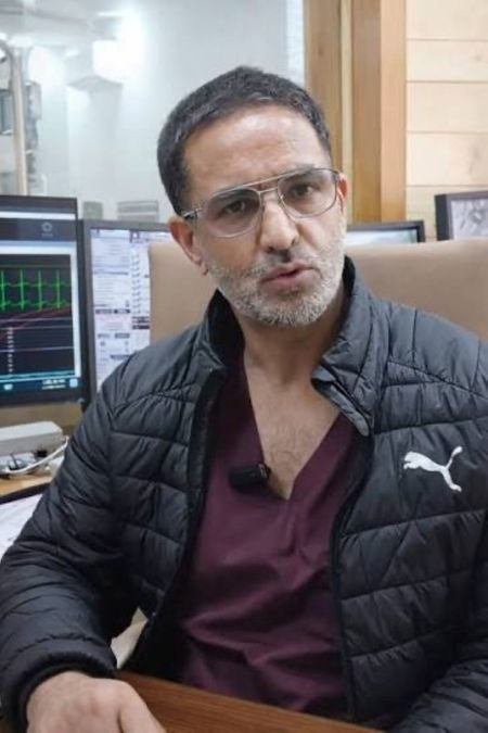 Govt panel revokes Dr Syed Maqbool’s suspension