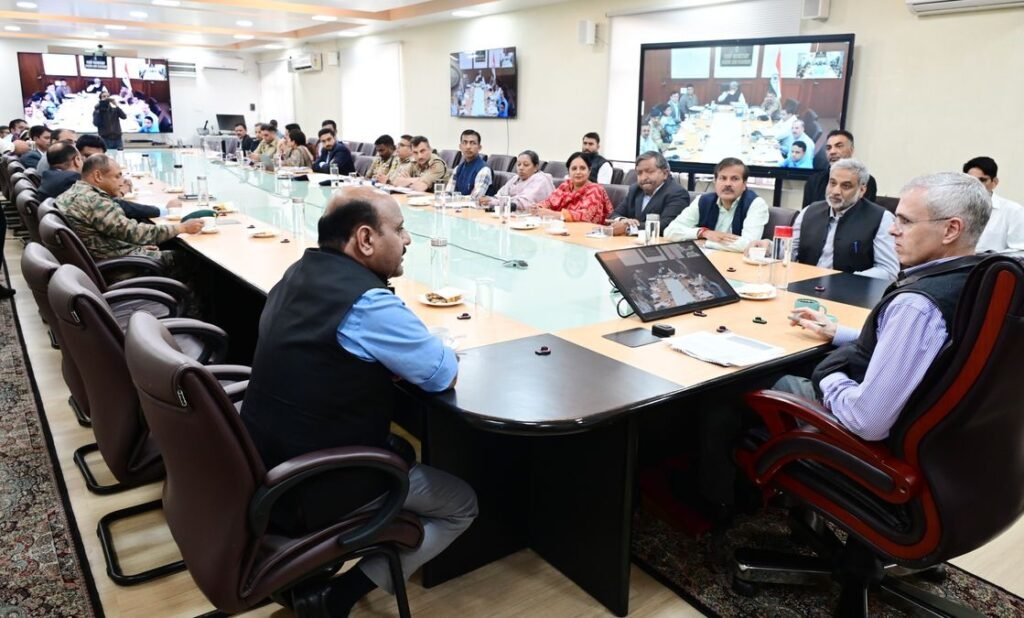Ensure smooth Darbar Move: CM