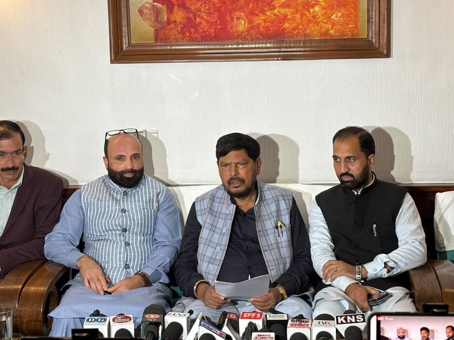Ensure welfare schemes reach last beneficiary: Union Min in Sgr