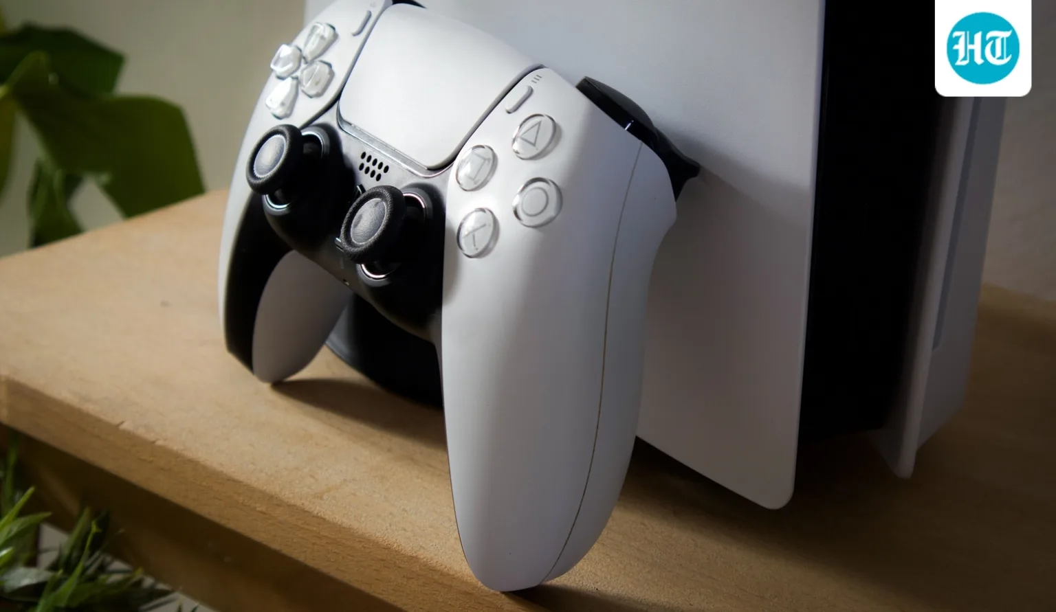 Your PS5 can now make games look sharper, thanks to Sony’s new QSSR tech
(HT Tech)