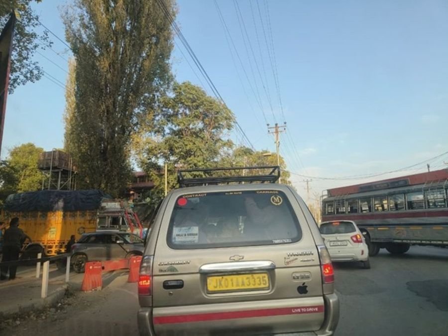 New diversions draw flak from Baramulla commuters